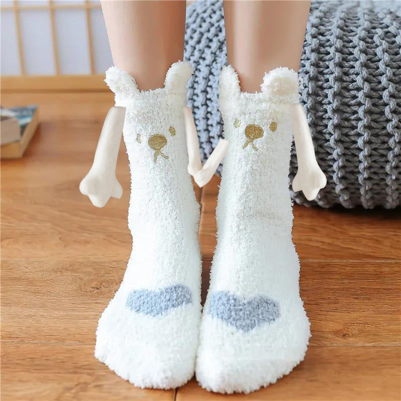 Christmas Supplies Magnetic Suction Hand In Hand Couple Socks Coral Fleece Tube Socks Warm Slipper Bed Socks Winter Soft Warm Slipper EHAD +